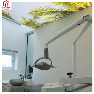 Trần xuyên sáng cho phòng khám nha khoa 02